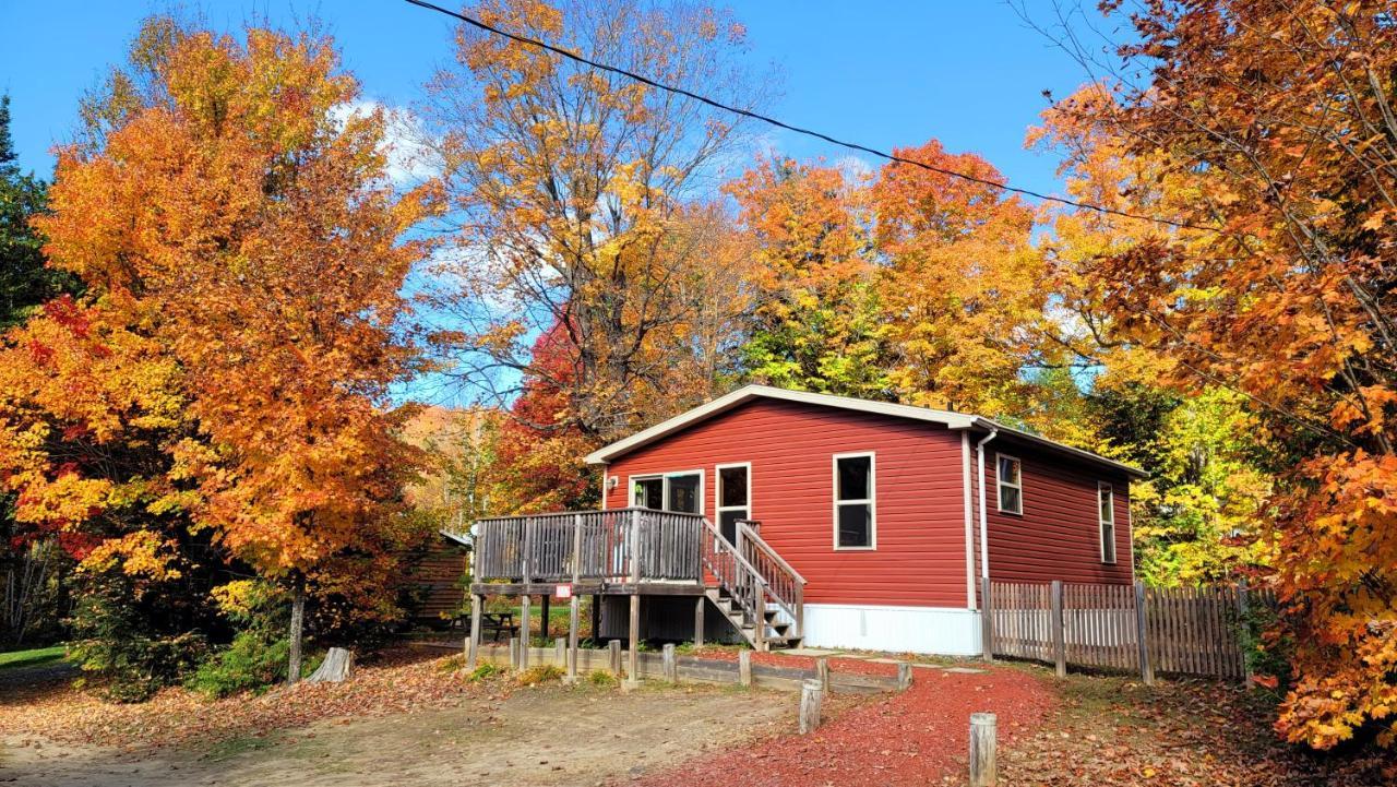 Parkway Cottage Resort And Trading Post Dwight المظهر الخارجي الصورة