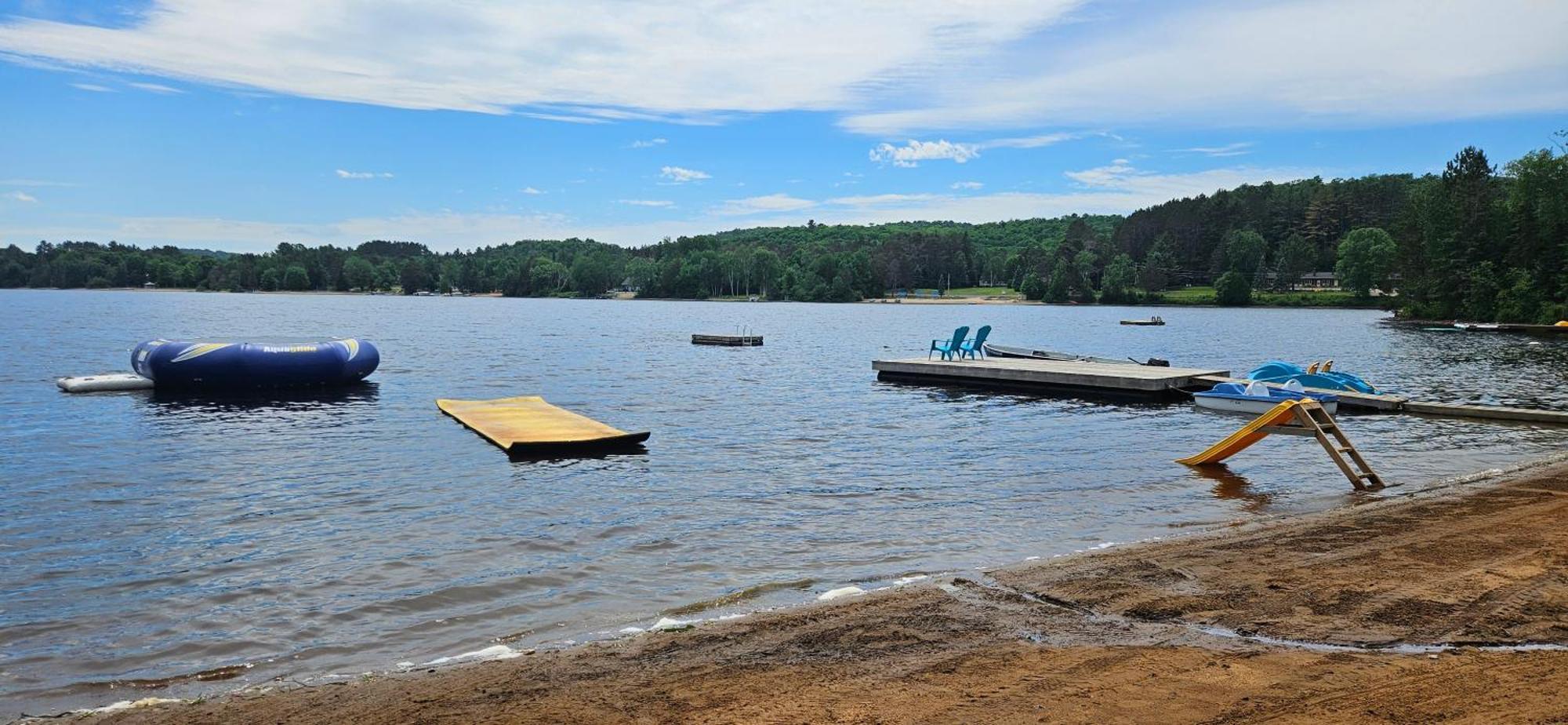 Parkway Cottage Resort And Trading Post Dwight المظهر الخارجي الصورة